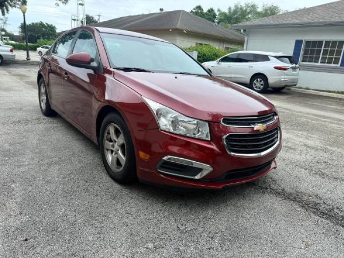 2016 Chevrolet cruze $3,500