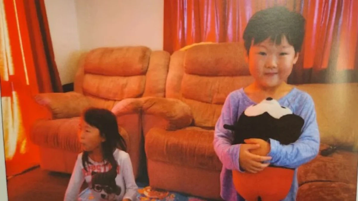 2 &Ccedil;ocuğunu &Ouml;ld&uuml;r&uuml;p Yıllarca Valizde Sakladı