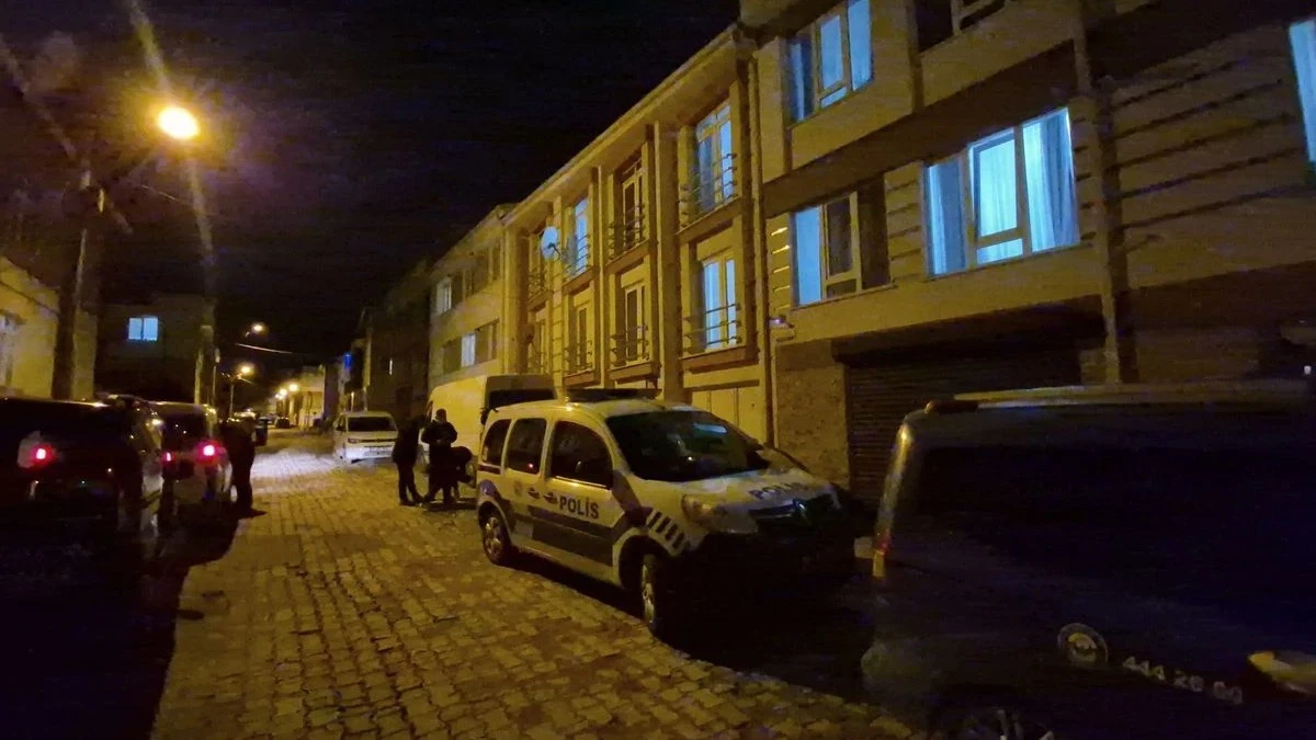 2 &Ccedil;ocuk Babası İnsanın Ş&uuml;pheli &Ouml;l&uuml;m&uuml;!
