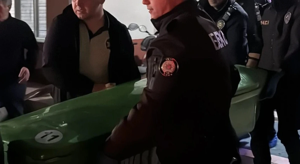 2 Kardeşin Boğazını Kestiler