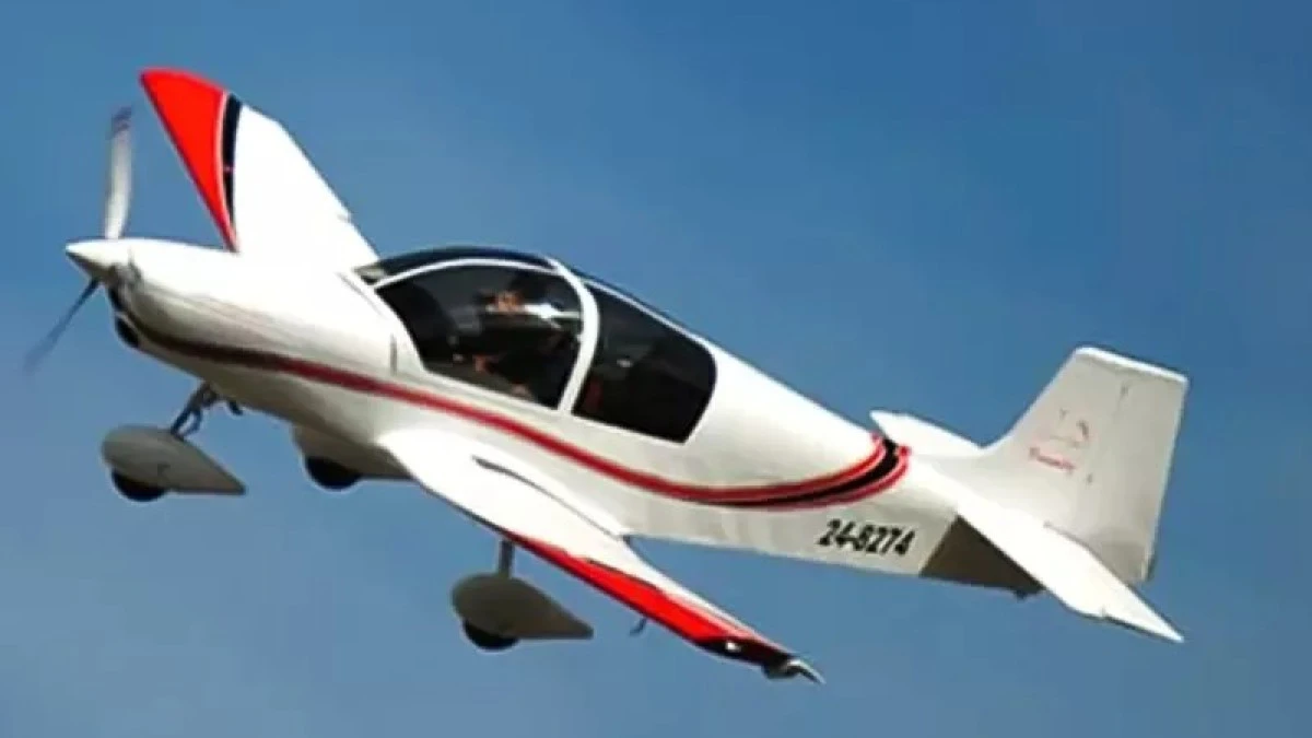 2 Uçak Havada Çarpıştı