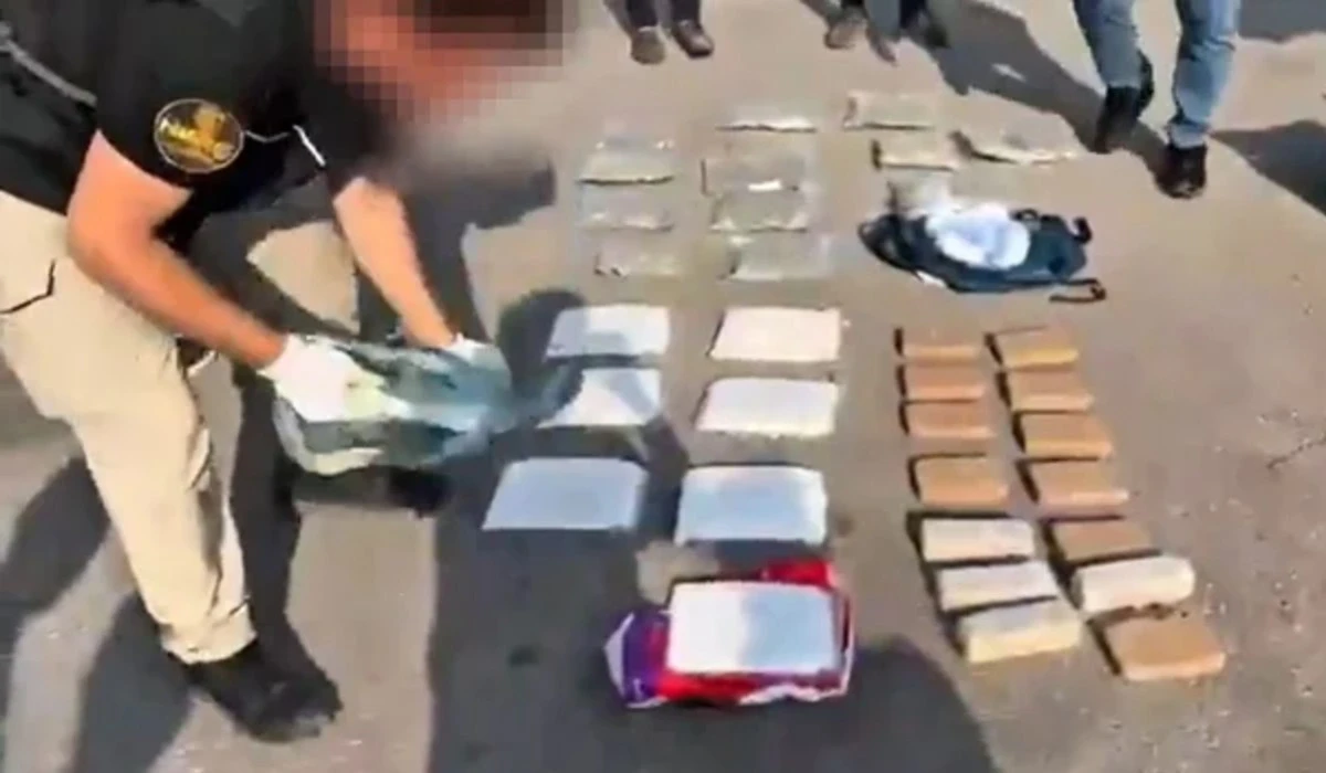 28 Kilo Uyuşturucuyla Yakalanan Doktor Tutuklandı