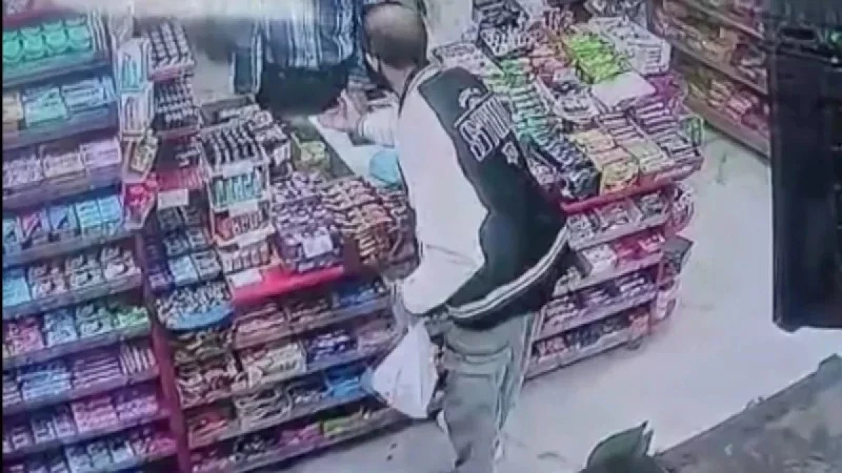 3 Kişiyi Öldürüp Alışveriş Yaptı