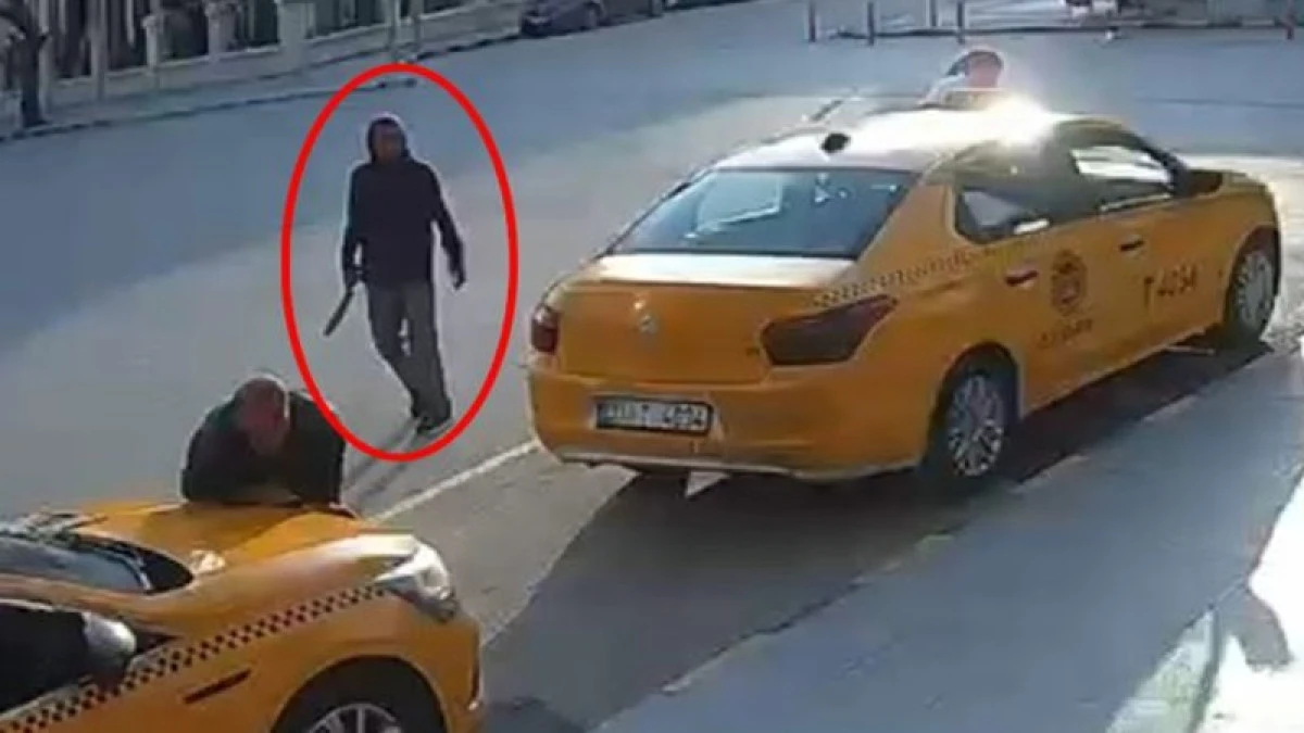 3 kişiyi satırla yaraladı