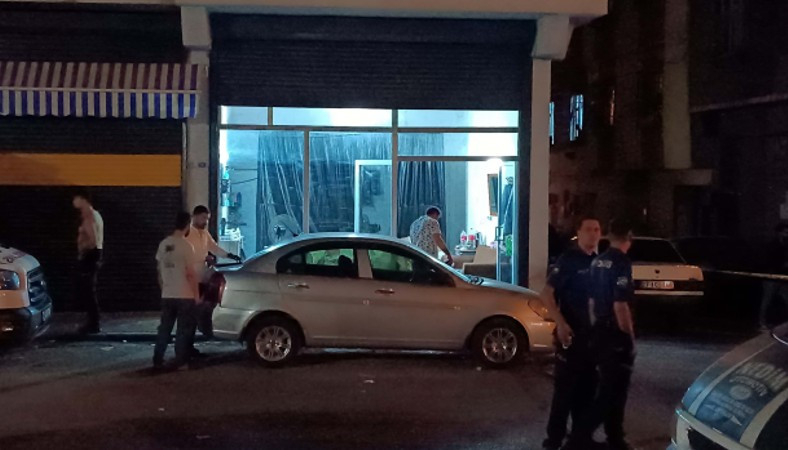 5 kişiyi Ödürüp Aynı Silahla Kendini Vurdu