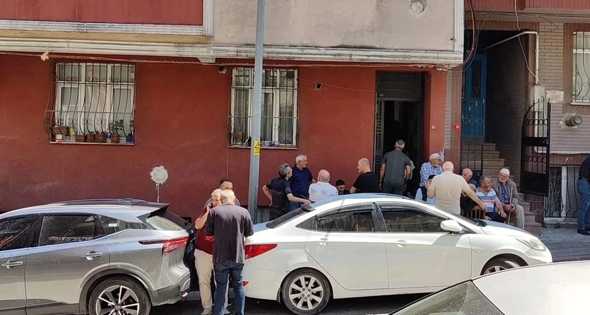 5&rsquo;inci Kattan Otomobilin &Uuml;zerine D&uuml;şt&uuml;