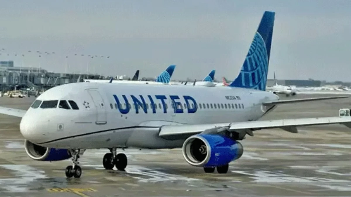 ABD'de 2 Yolcu Uçağı Çarpıştı!