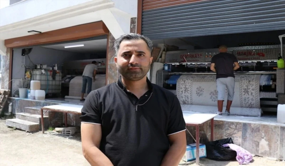 Adana'nın Namuslu Adamı