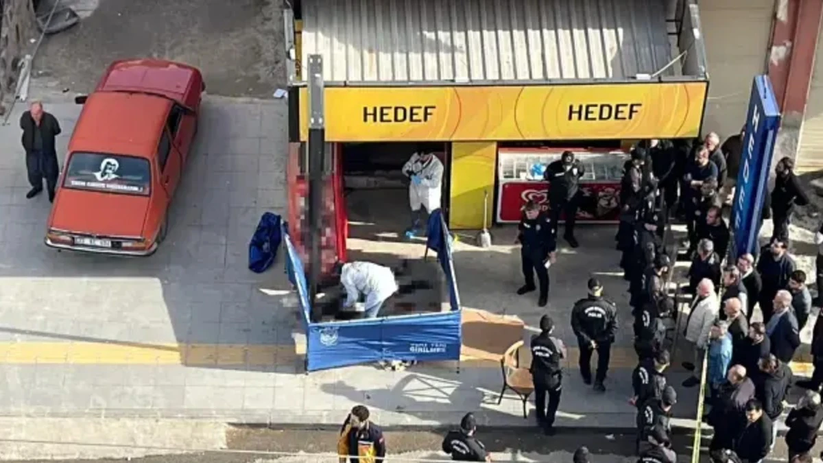 Bedava İçki Vermeyen Barmeni, Ardından  Komşu Çocuğunu Vurdu