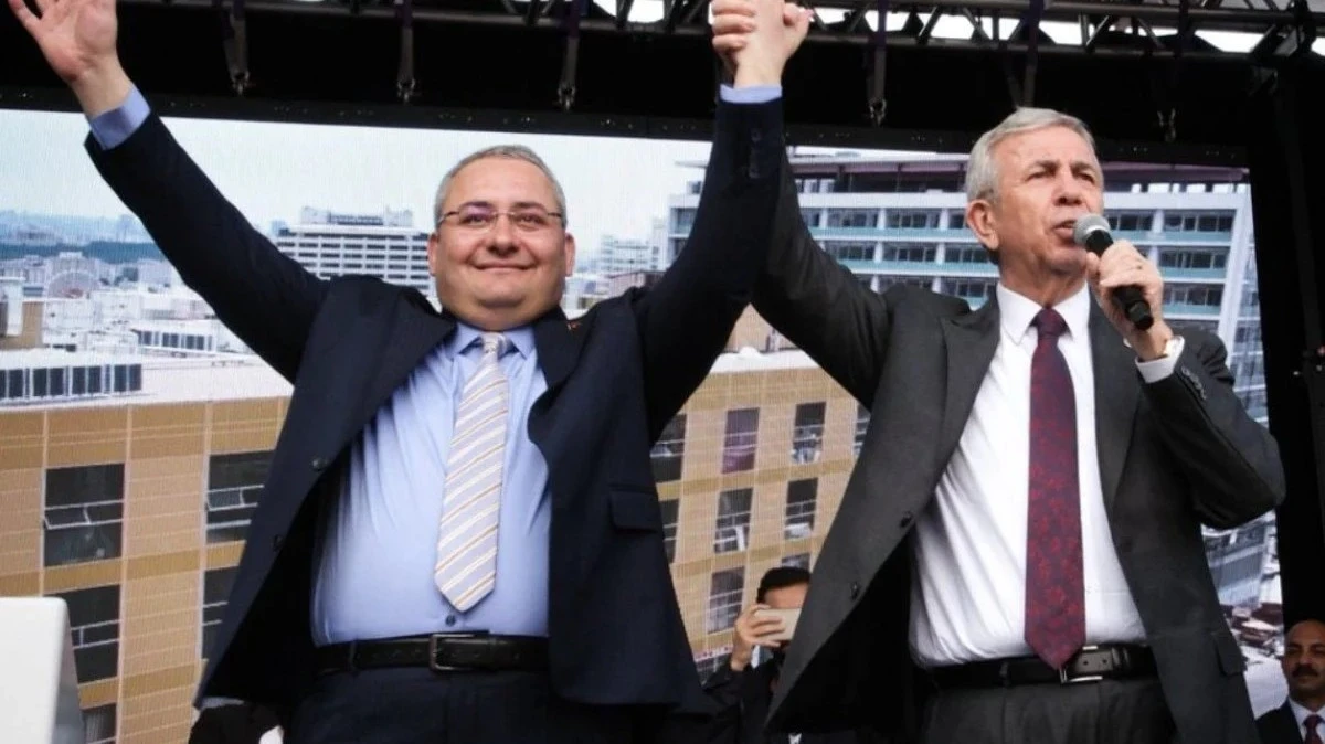 CHP'den İstifa Eden Mesut &Ouml;zarslan: Allah Mansur Yavaş'ı da Kurtarsın