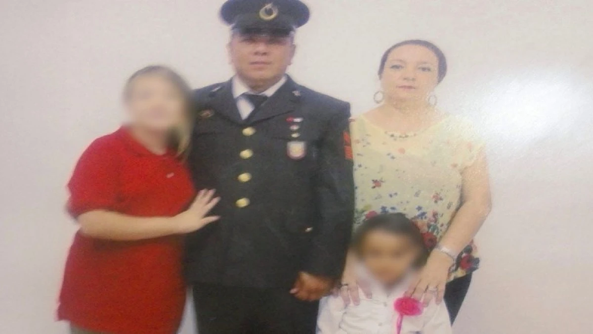 Emekli Uzman &Ccedil;avuş Ailesini Katledip İntihar Etti