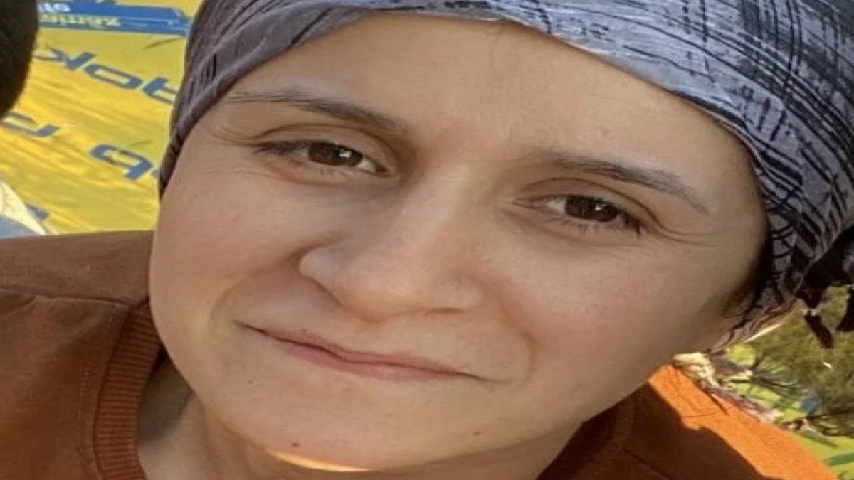  Eşini Uykusunda Boğdu