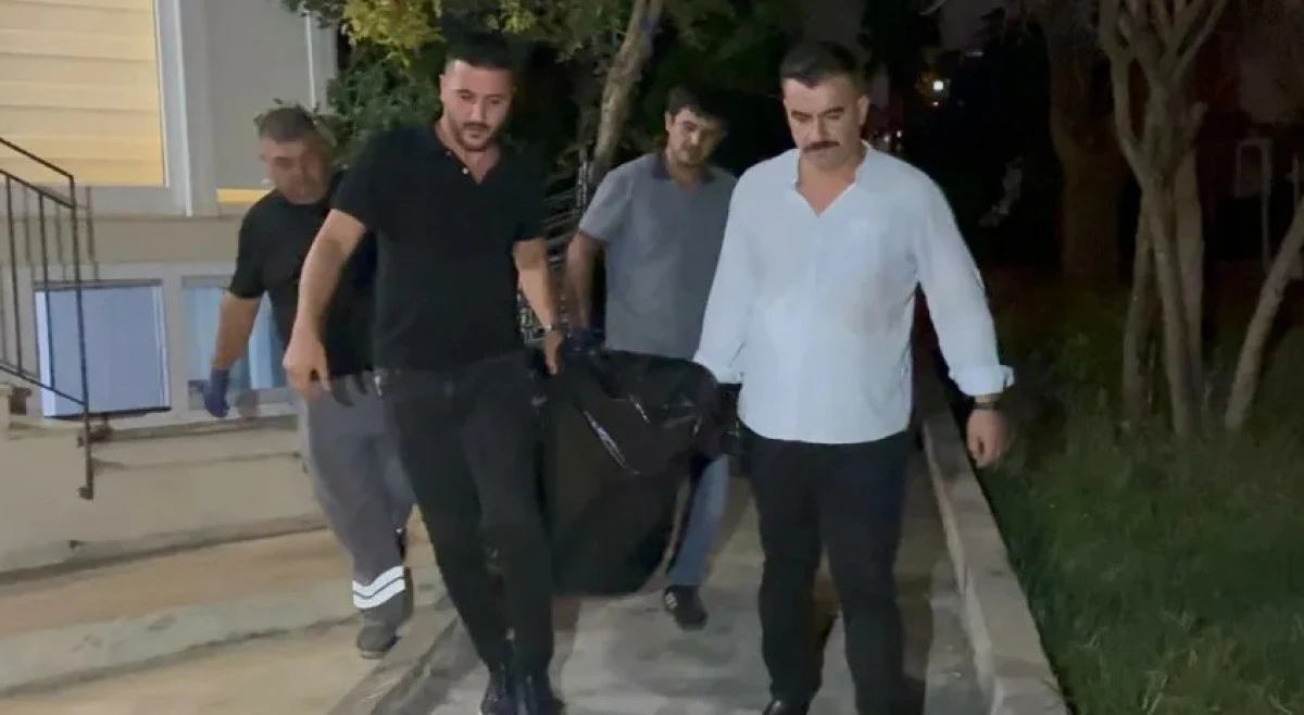 Eski Karısını Eşarpla Boğdu