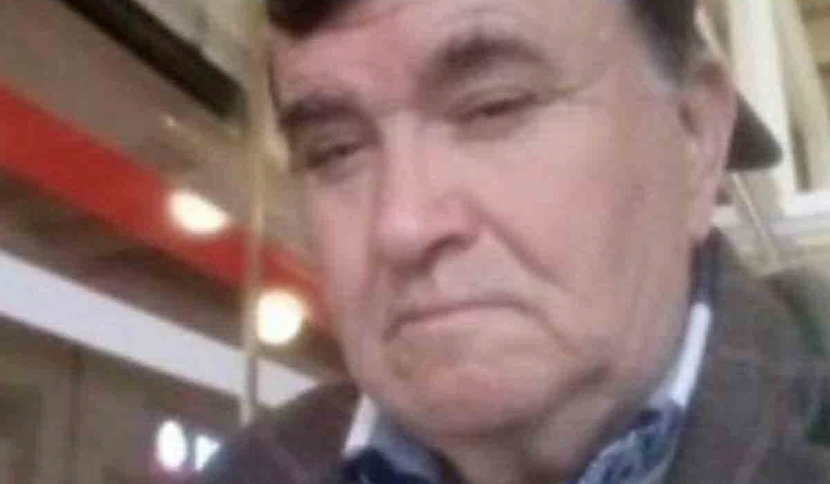 Evini ve Aracını Yaktı, Kendini Vurdu