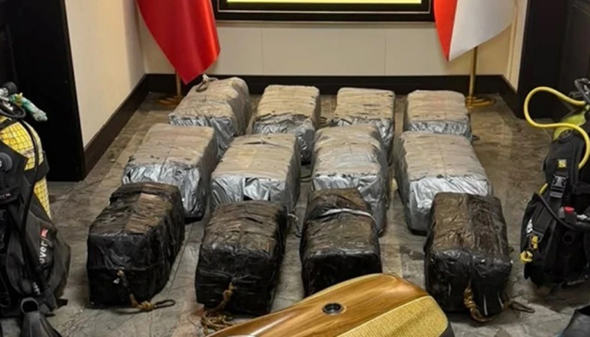 G&uuml;ney Amerika'dan Gelen Gemide 350 Kilogram Kokain Yakalandı