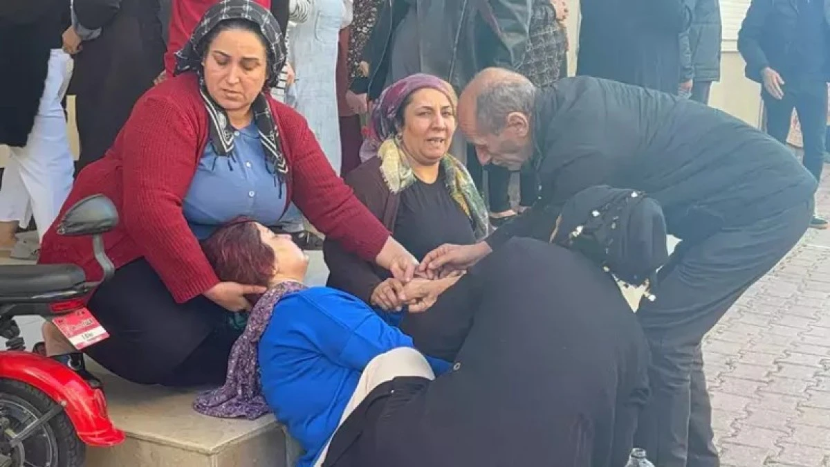  HaberlerG&uuml;ndem Haberleri Kardeş dehşeti! Site bah&ccedil;esinde pusu kurdu; ağabeyini &ouml;ld&uuml;rd&uuml;, yengesini yaraladı