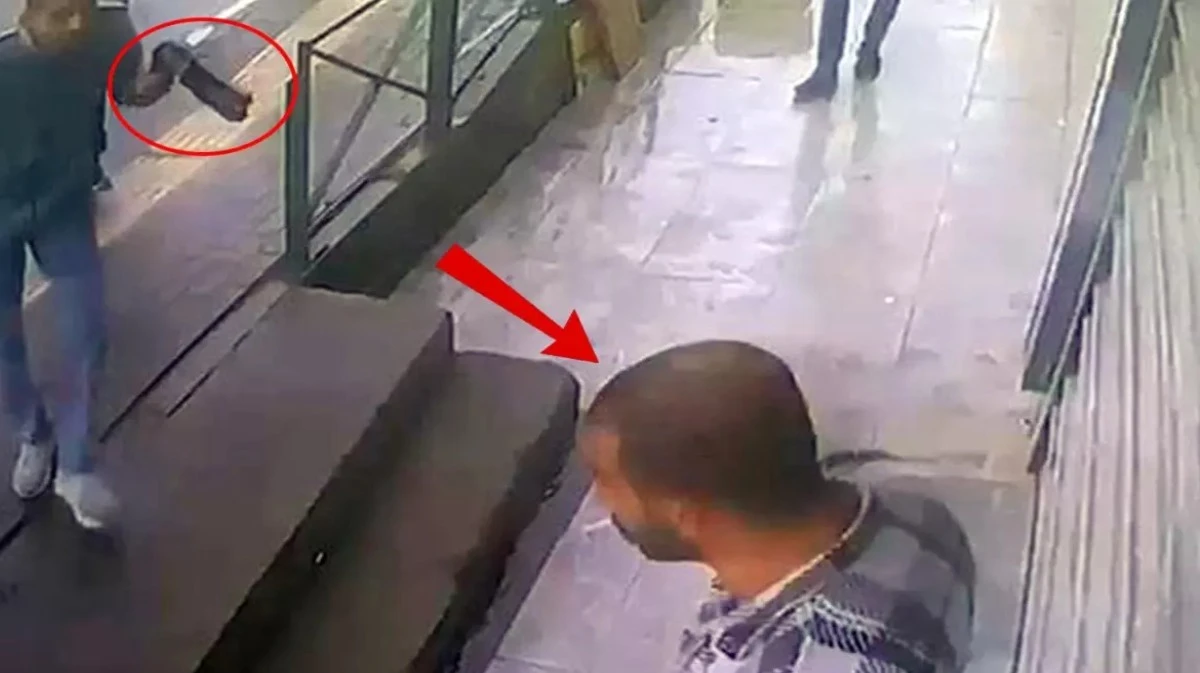 Husumetlisini Bacaklarından Vurdu