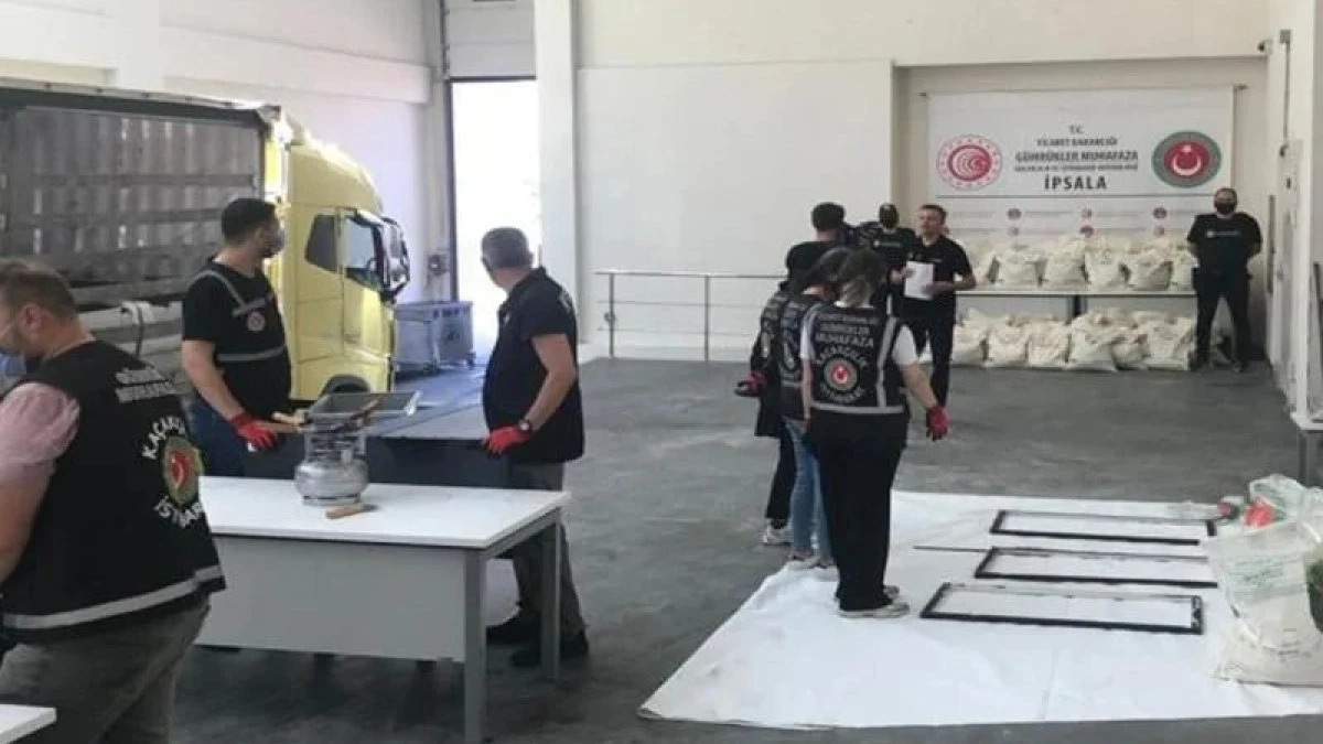 İpsala Sınır Kapısında Tırda 1,5 Ton Uyuşturucu Ele Ge&ccedil;irildi