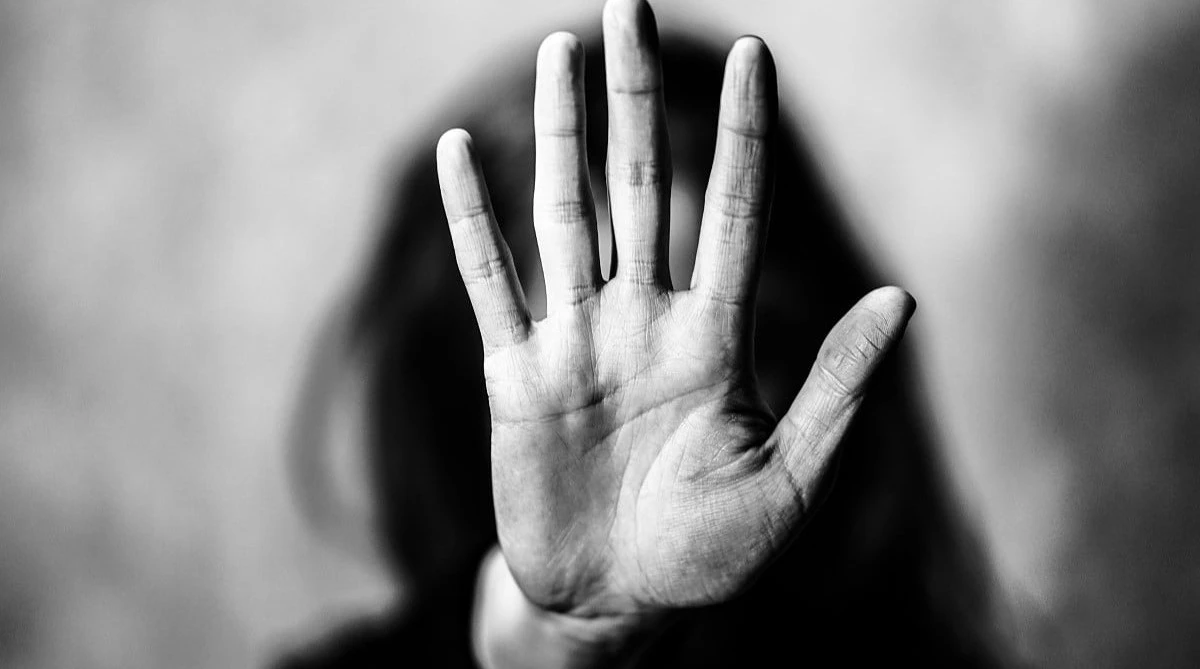 Kadın Arkadaşını Öldürüp İntihar Etmek İstedi