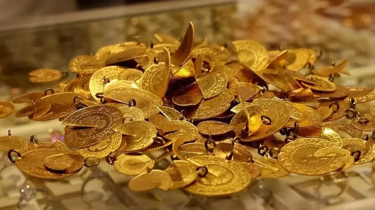 Kapalıçarşı'da Kuyumcular Altın Satışını Durdurdu