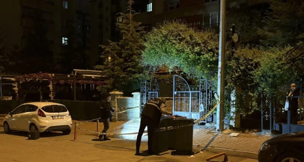 Karı Koca Kavgasını Ayıran 2 Kardeş Bı&ccedil;aklandı