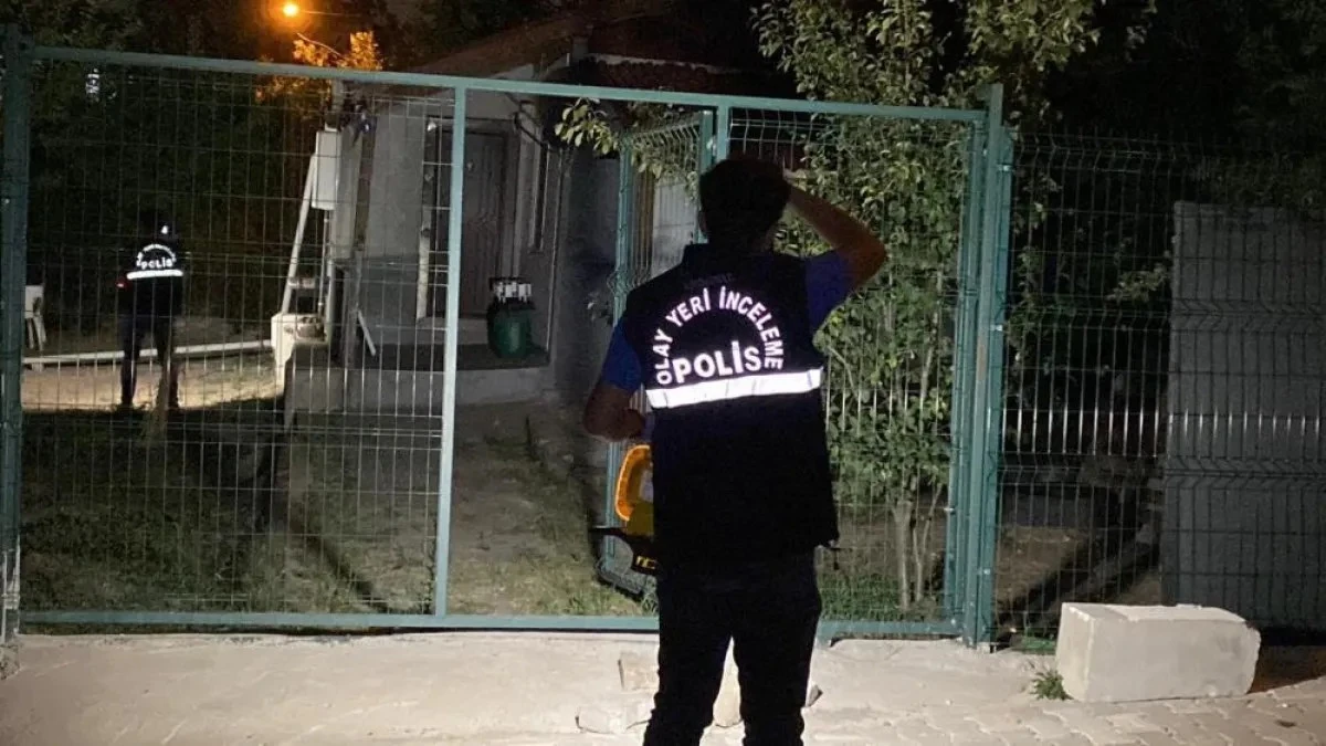 Karısının Oğlunu Bıçakladı