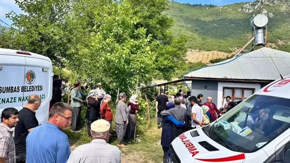 Kız Kardeşi ve Eniştesini Öldürüp İntihar Etti