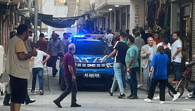 Kuyumcuya Saldırıp 2 Kişiyi Öldürdüler