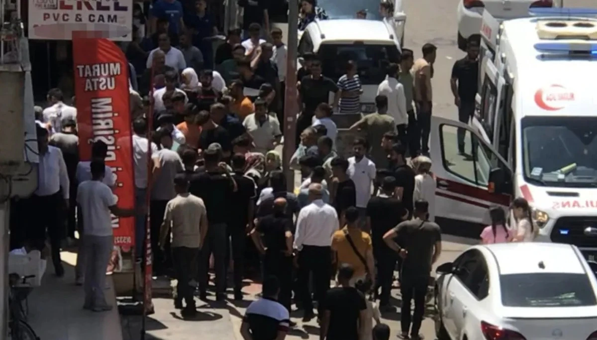 Maaşını Vermeyen, Patronu Eczacıyı Öldürdü