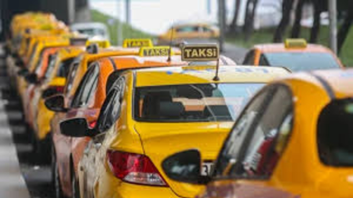  Senin Gibi Taksici Olmaz Olsun