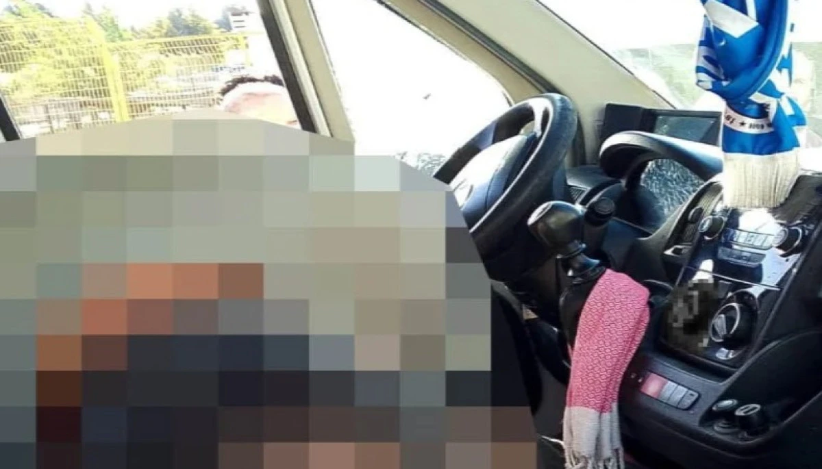 Servis Şof&ouml;rleri Arasında Silahlı &Ccedil;atışma: 1 &ouml;l&uuml;