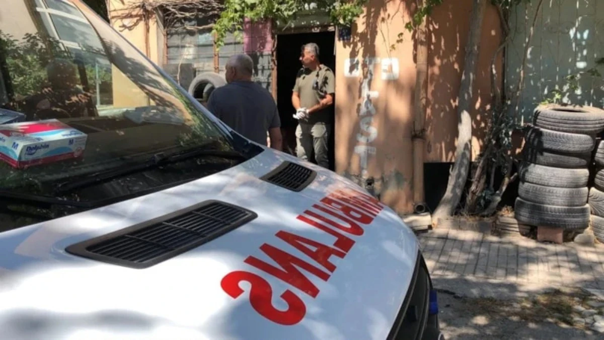 Uyuyor Sanılan Adamın &Ouml;ld&uuml;ğ&uuml; Belirlendi