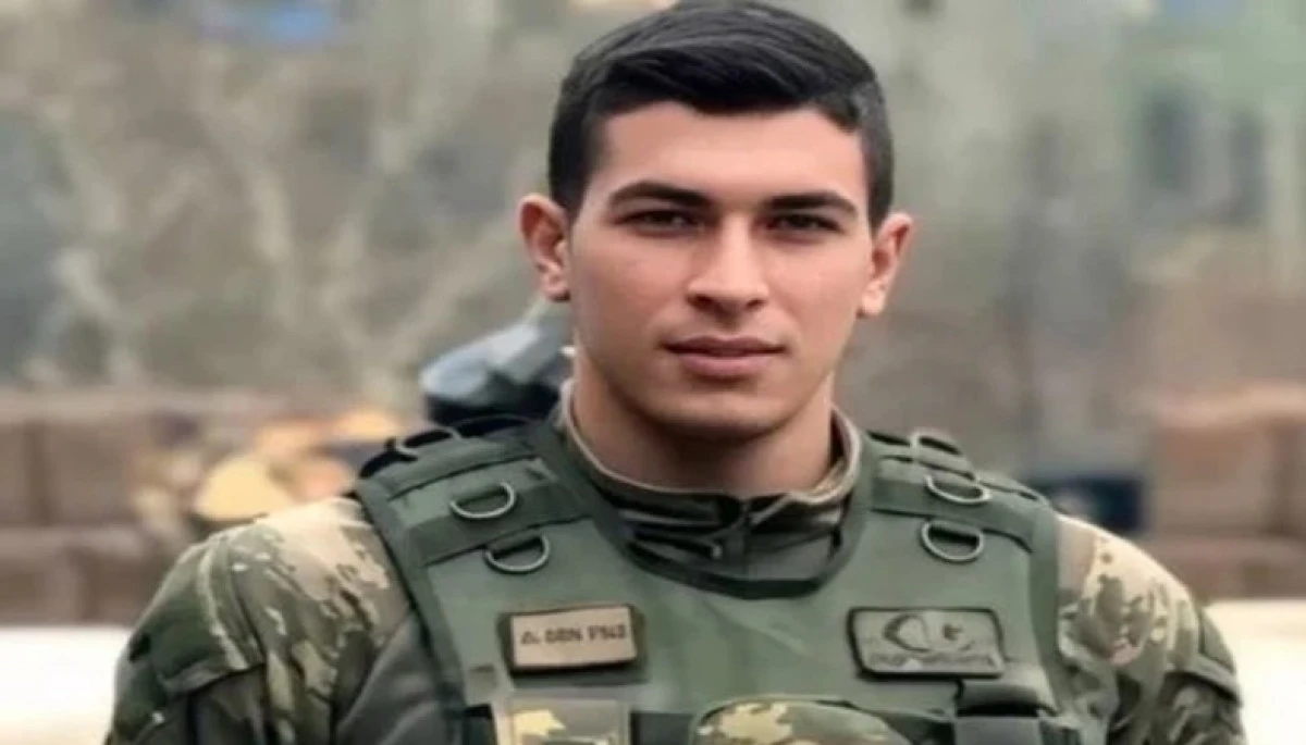 Uzman &ccedil;avuş D&uuml;ğ&uuml;n Gecesi Evinde &Ouml;l&uuml; Bulundu!