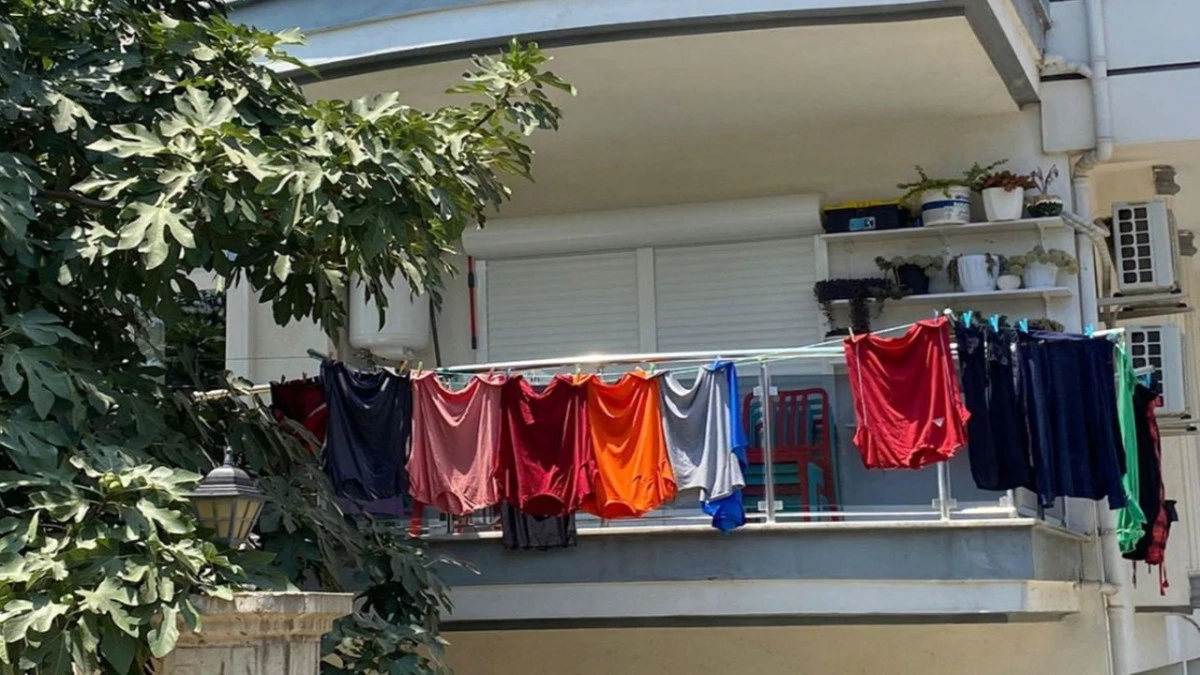 Yargıtay'dan Balkonlarına &Ccedil;amaşır Asan Milyonları İlgilendiren Karar!