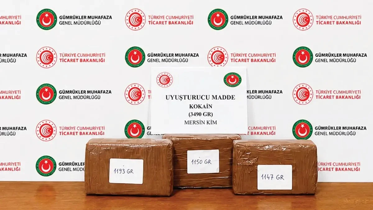 Y&uuml;k Gemisinde 14 Milyonluk Kokain Yakalandı 
